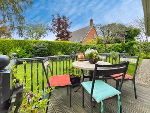 Photo 27- click for photo gallery